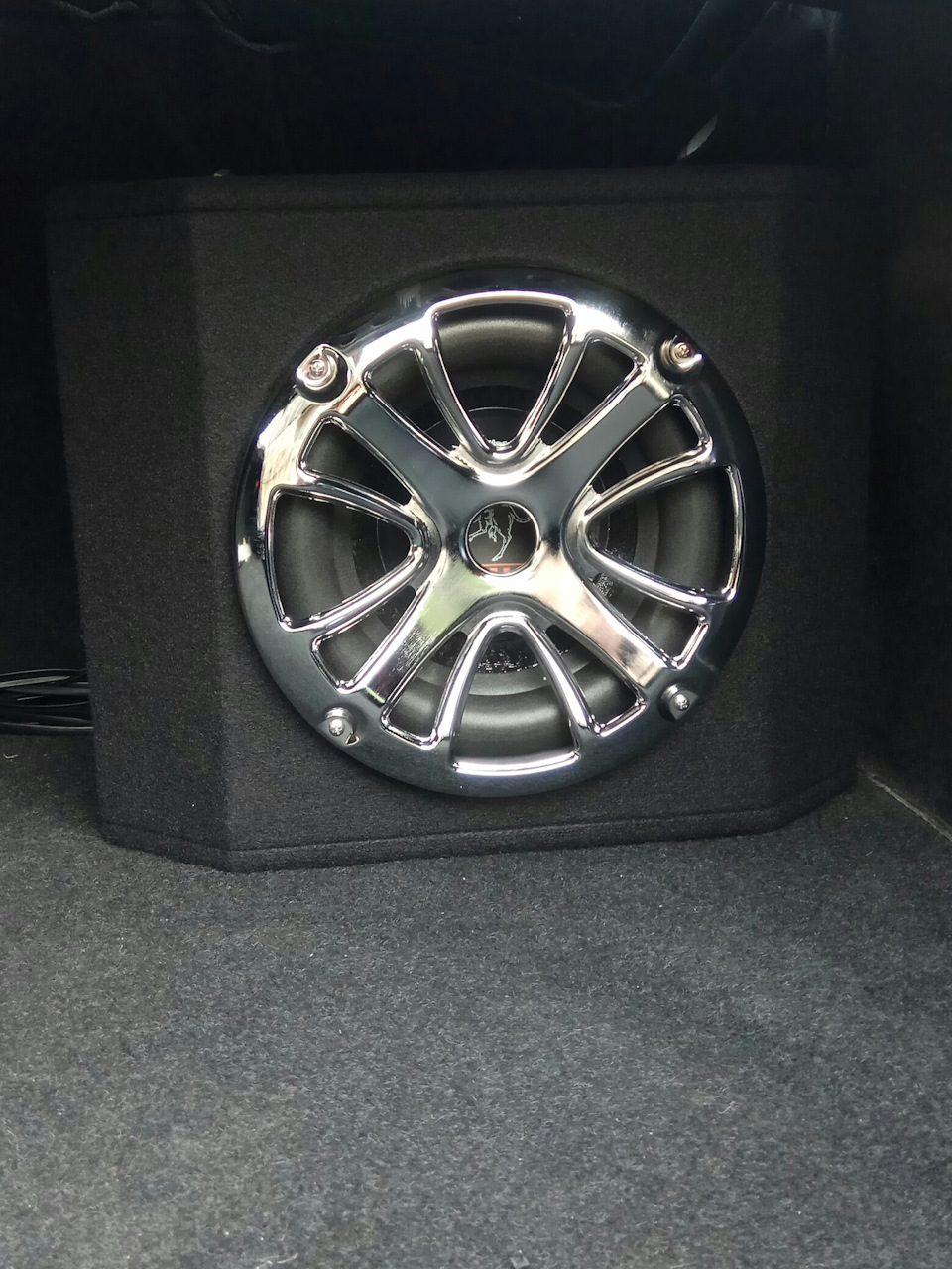 Покупка активного сабвуфера Mystery MBB-252A — Audi 80 (B4), 2 л, 1993 ...