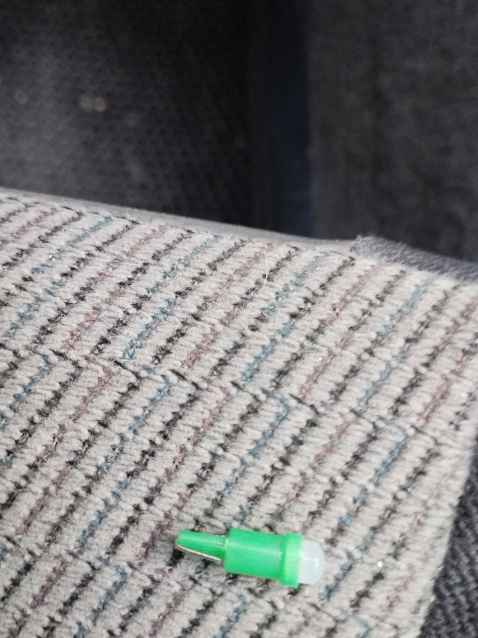 Замена лампочек подсветки регулировки печки — Subaru Impreza (GC, GF ...