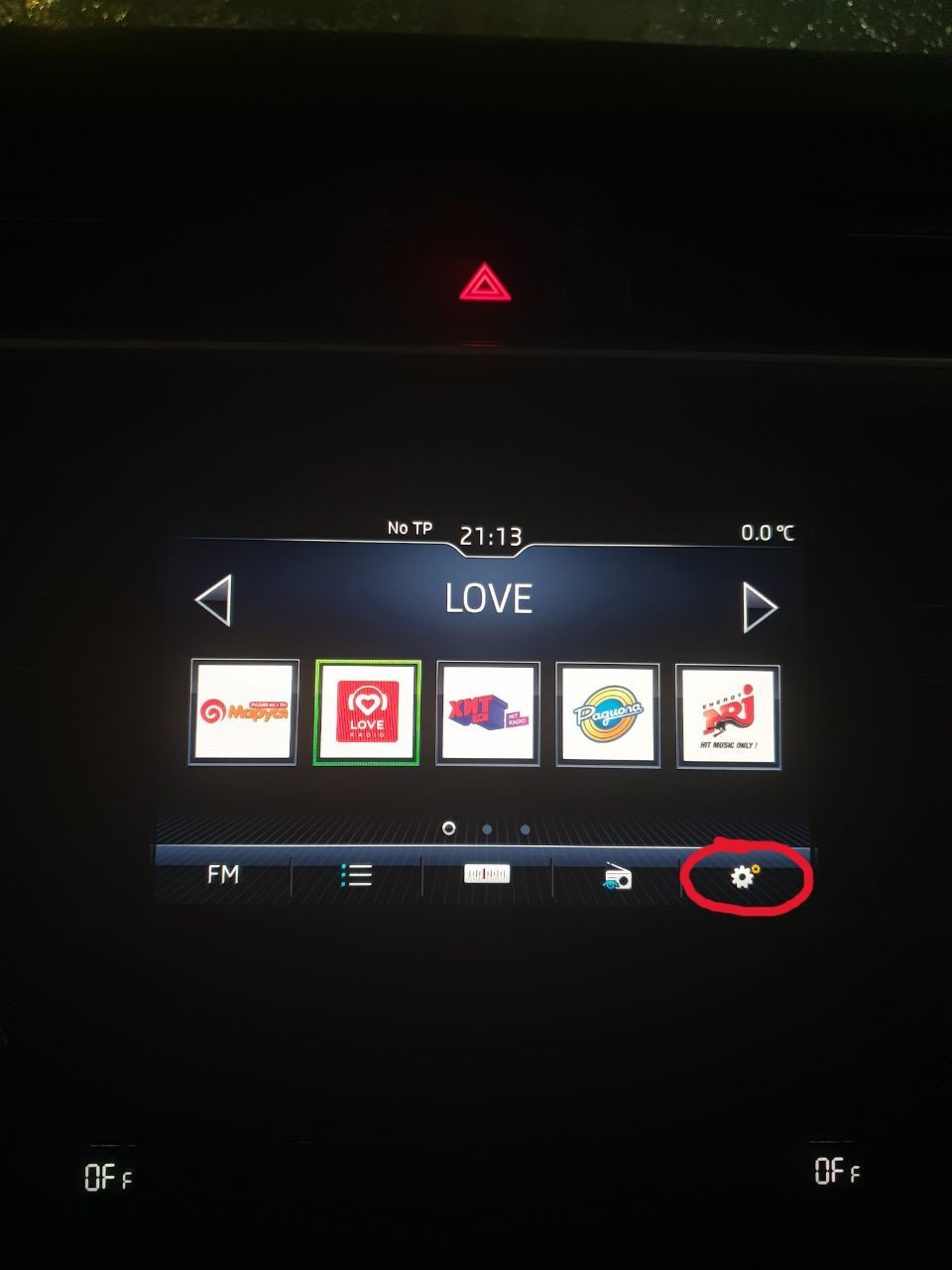 Вопрос по подогреву сидений. Иконки радиостанций. — Skoda Octavia A7 ...