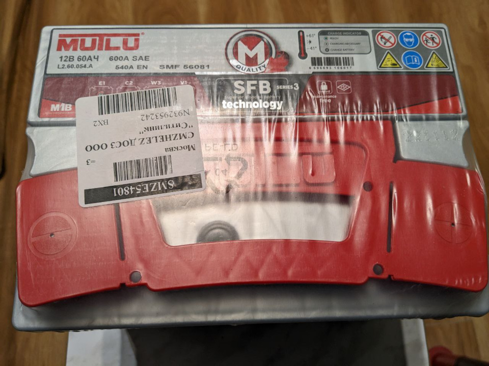 MUTLU SFB 3 60Ач 540A — Skoda Octavia A5 Mk2. Запчасти на фото: L260054