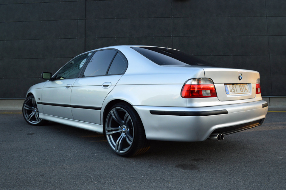 Фото в бортжурнале BMW 5 series (E39)