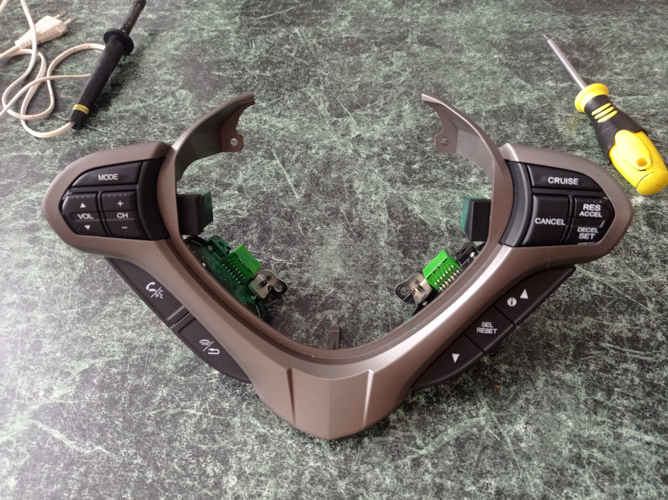 2. Пациент на столе) — Honda Accord (8G)