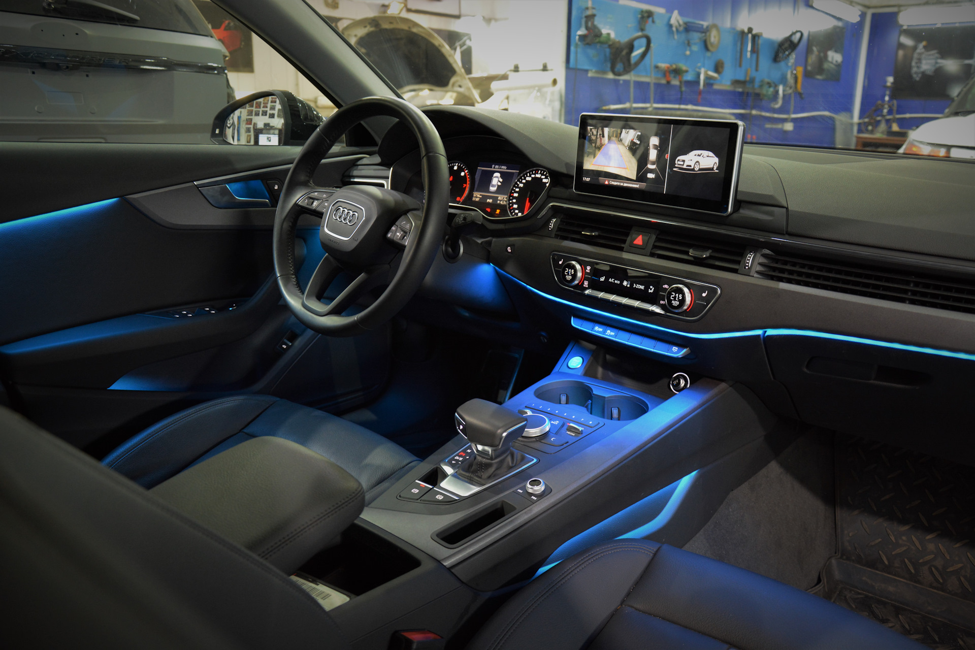 Подсветка салона Ambient Light Audi a6