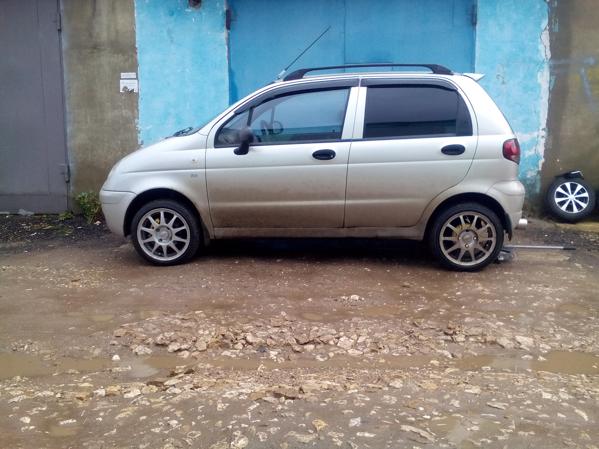 Как снять заднее сиденье ниссан ад - 91 фото