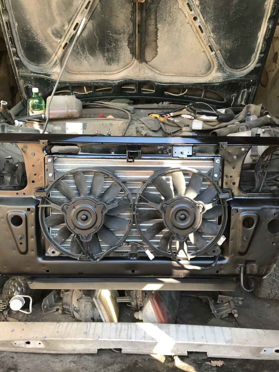 Заправка кондиционера — Volkswagen Passat B6, 2 л, 2008 года | визит на ...