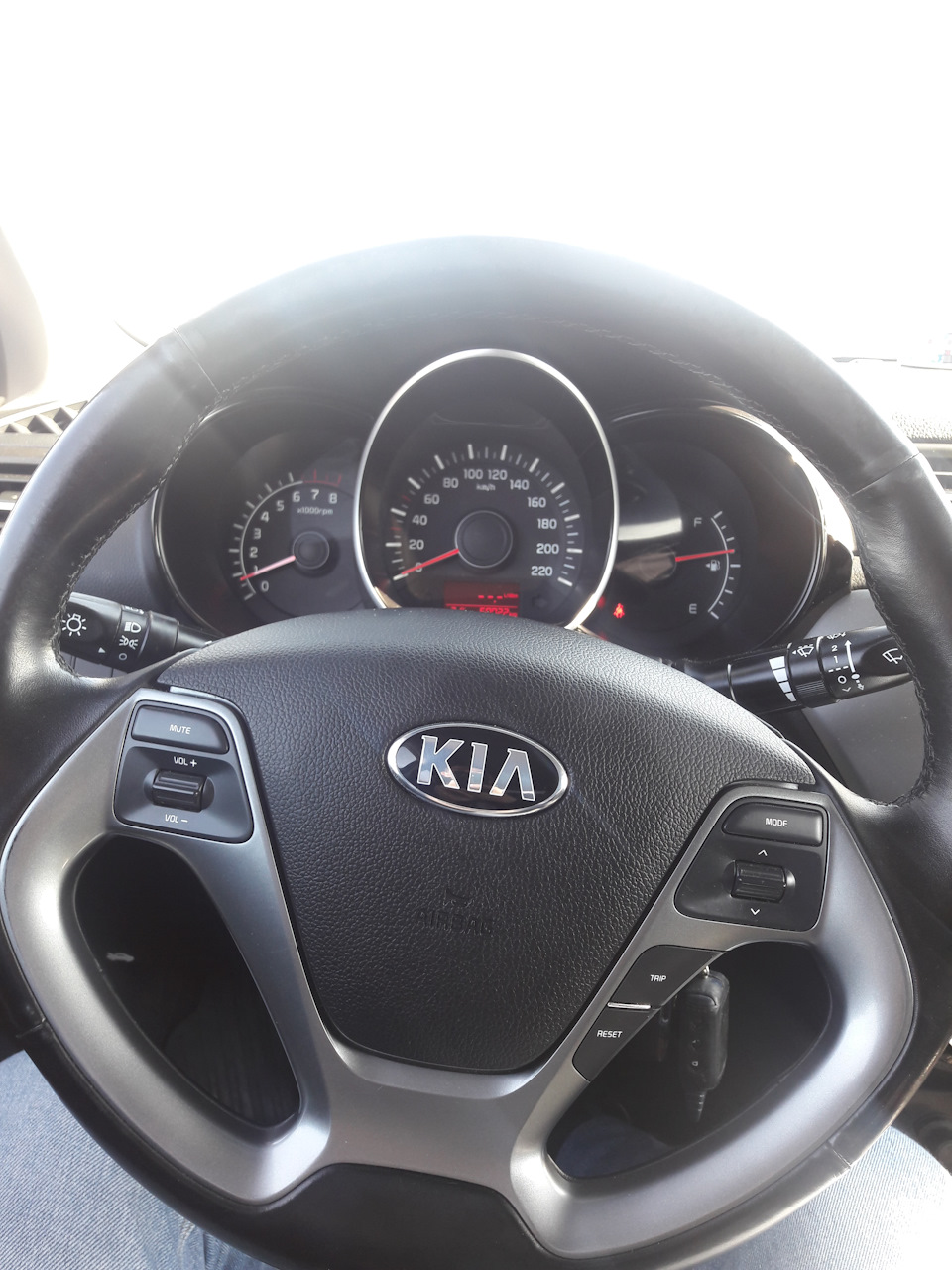 Уводит вправо! Нужна помощь/совет! — DRIVE2