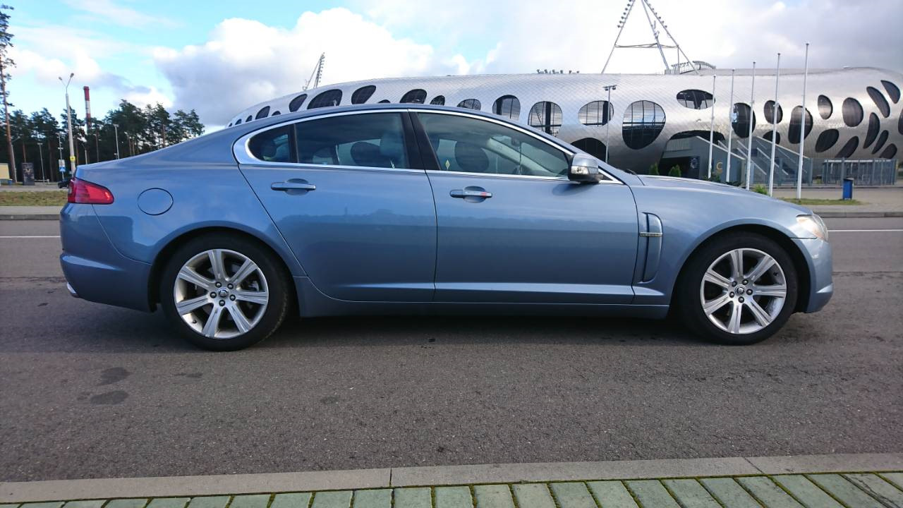 Jaguar XF (1G) 2.7 дизельный 2009 | AZURE BLUE на DRIVE2