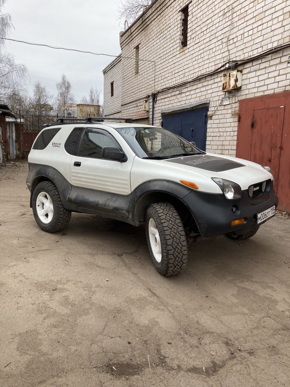 Малотиражный Isuzu Vehicross. Один из 600. — DRIVE2