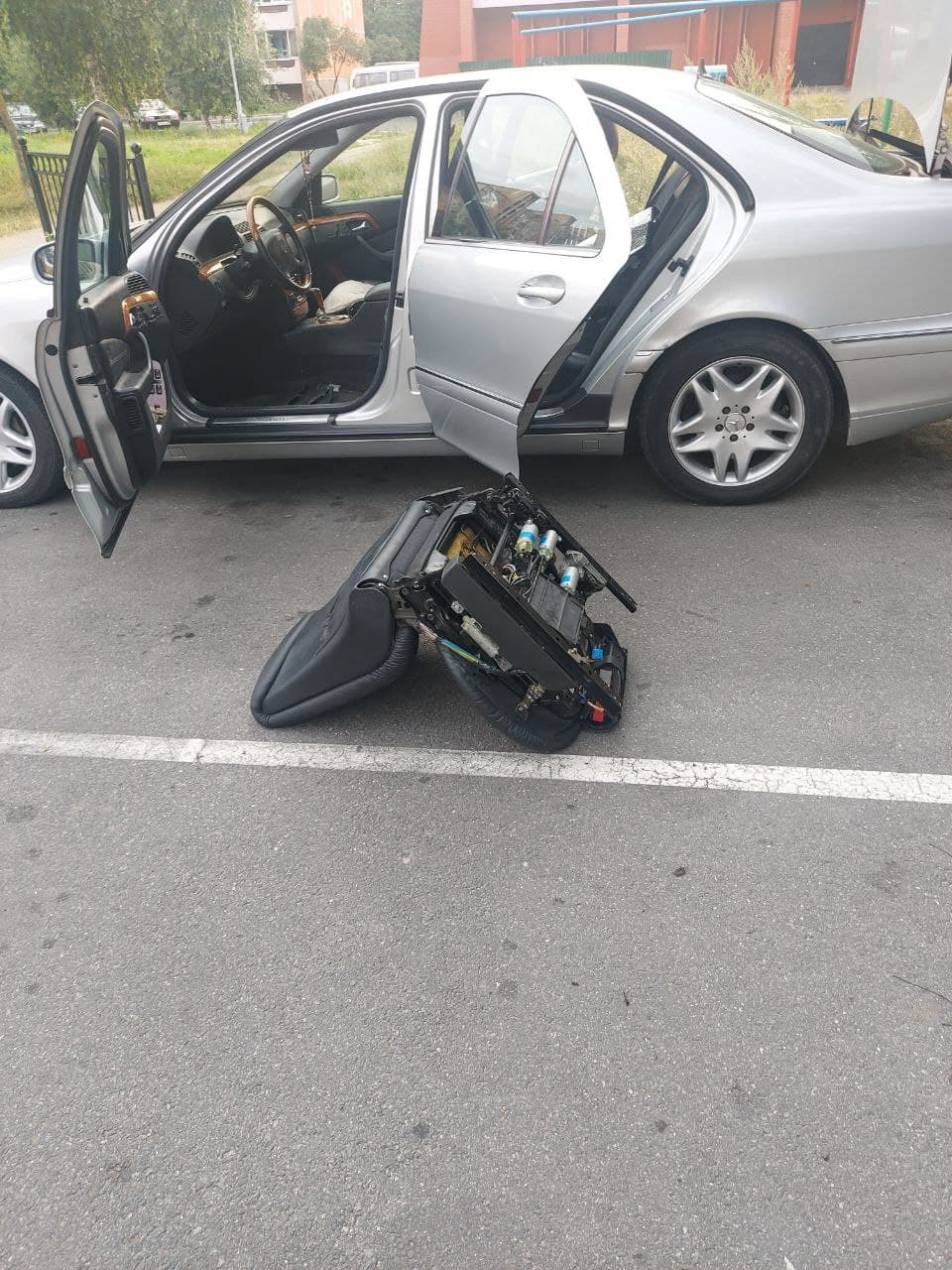 Регулировка сидений. — Mercedes-Benz S-Class (W220), 3,2 л, 2001 года ...