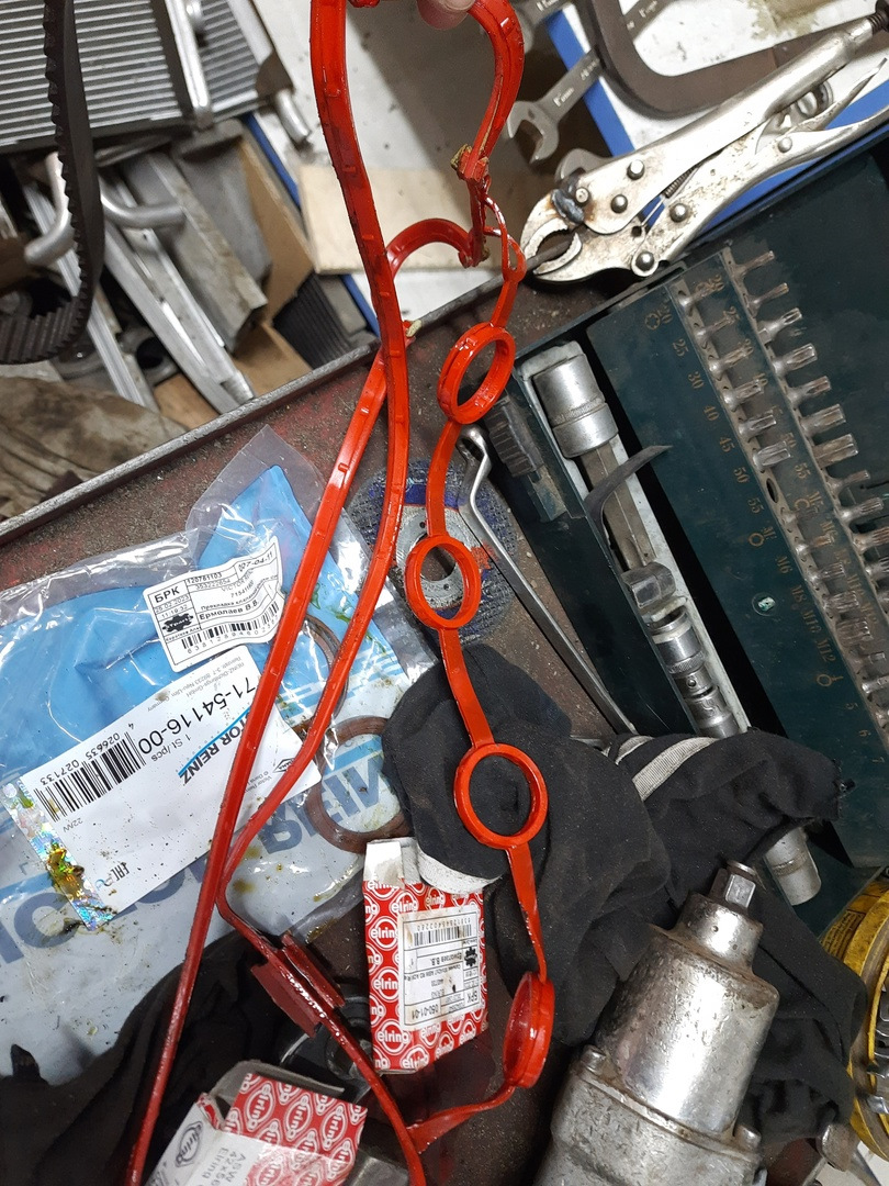 Потек сальник коленвала — замена грм Шевроле круз — Chevrolet Cruze (1G ...