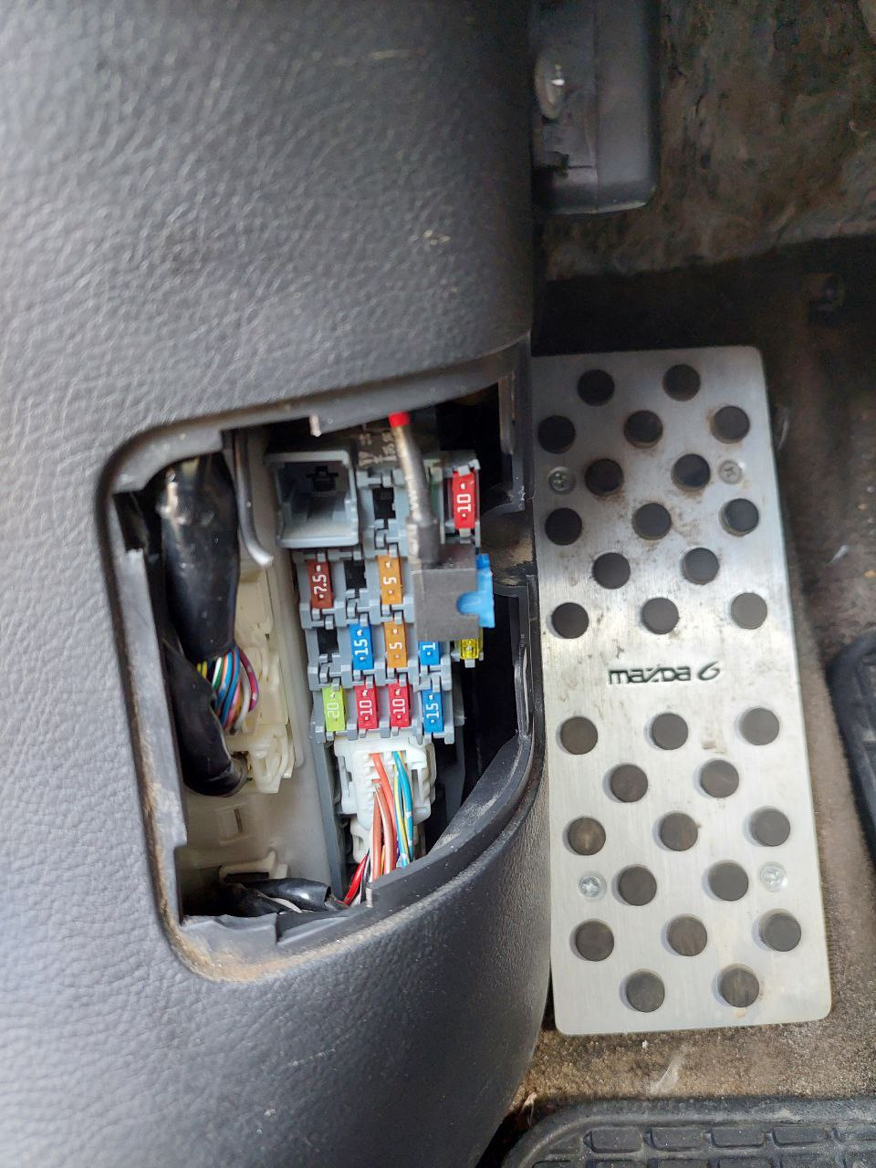 Подключение радар-детектора без лапши — Mazda 6 (2G) GH, 1,8 л, 2010 ...
