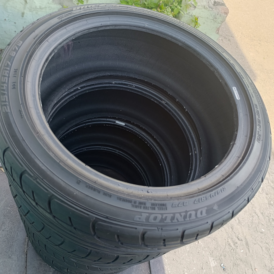 Шины летние Dunlop 215/45 R17 на Honda Accord (6G), Honda Civic Ferio ...