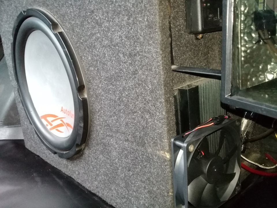 Охлаждение на усилитель саба. — Lada 21099, 1,5 л, 2005 года | автозвук ...