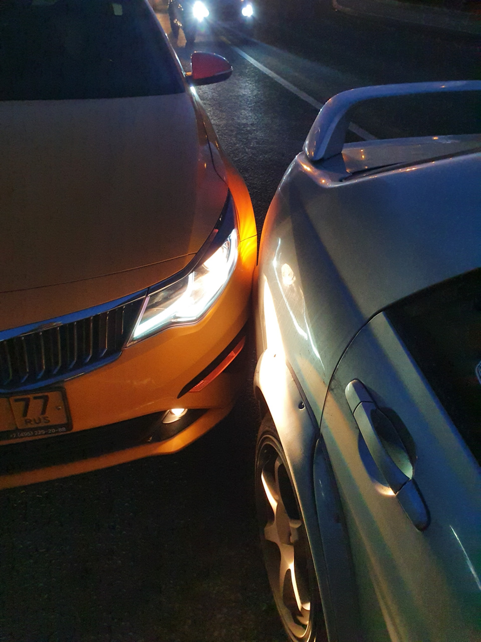 Сбил тебя наш летчик ЛиСиЦын — Toyota Altezza, 2 л, 2001 года | ДТП ...