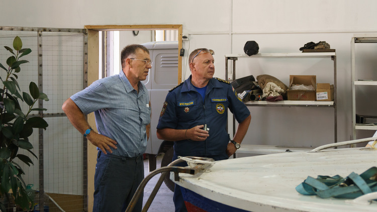 У семи нянек дитя без глазу. — DRIVE2