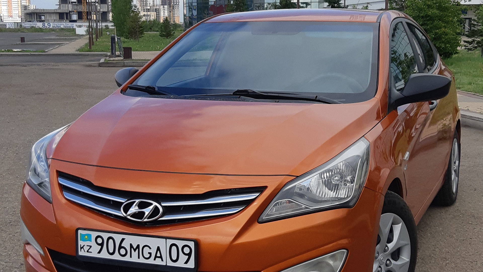 Hyundai Accent (4G) 1.6 бензиновый 2014 | Оранжевое чудо техники!! на DRIVE2