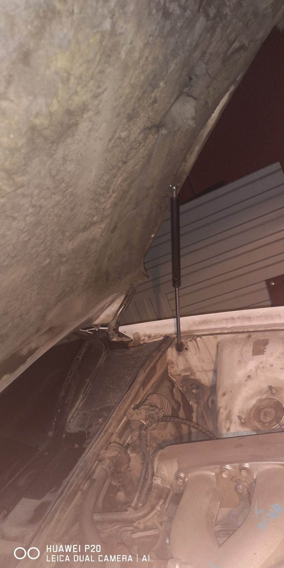 Установка газлифтов ВАЗ… — Toyota Mark II (90), 2,5 л, 1995 года ...