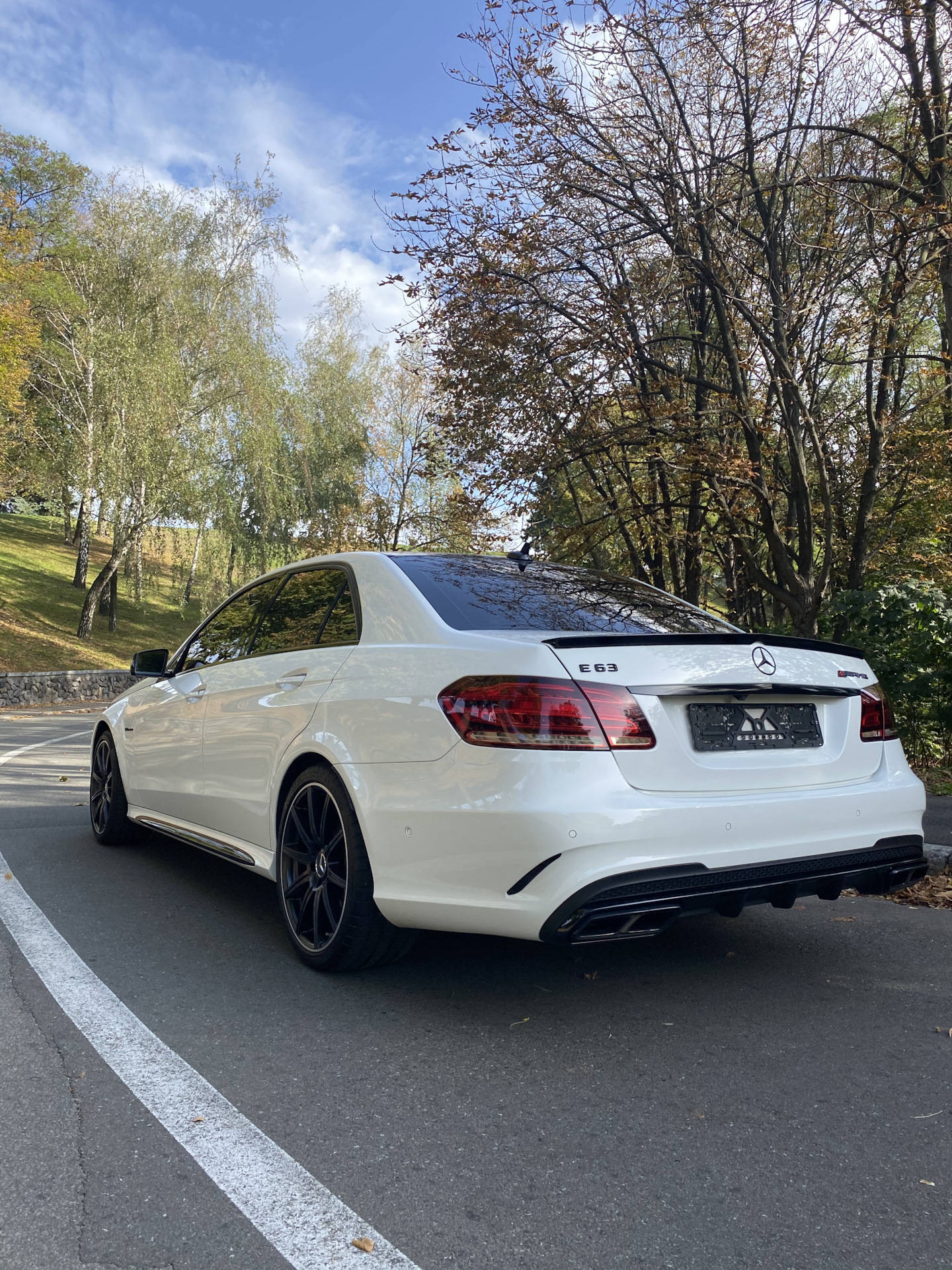 Продано ! 😫😉 — Mercedes-Benz E 63 AMG (W212), 5,5 л, 2014 года | продажа  машины | DRIVE2