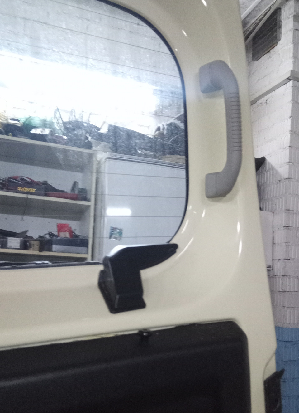 Фото в бортжурнале Suzuki Jimny (4G)