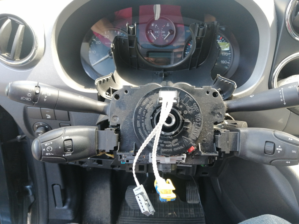 Ремонт шлейфа руля — Citroen Berlingo (2G), 1,6 л, 2010 года | поломка ...