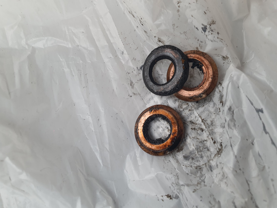 запах выхлопа в салоне устранение. — Mitsubishi Pajero Sport (3G), 2,4 ...