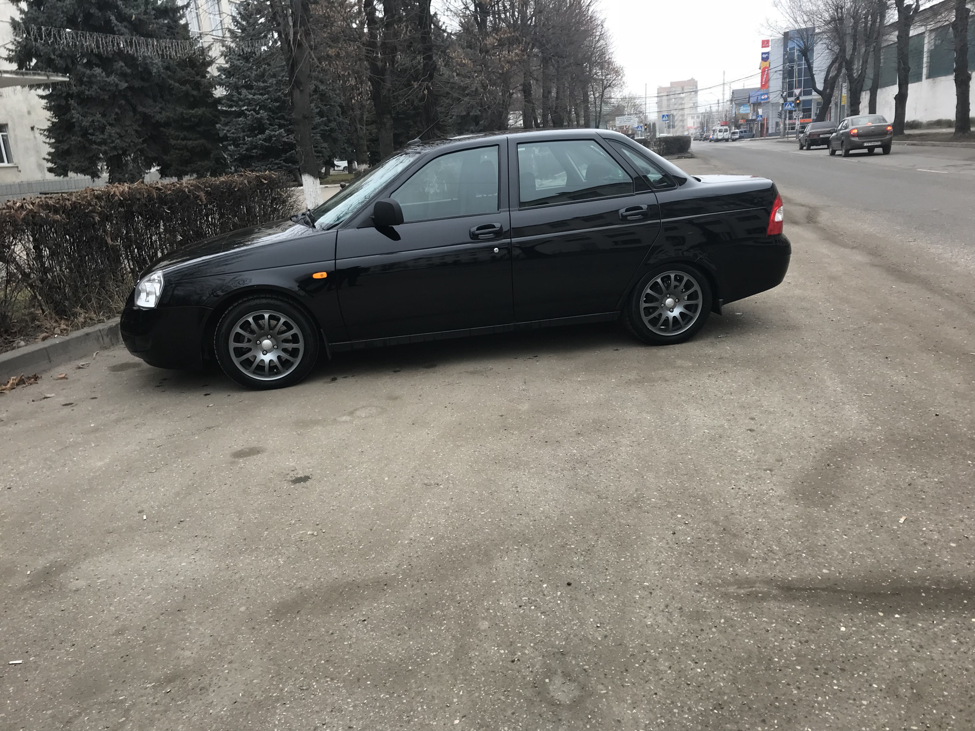 lada priora 1