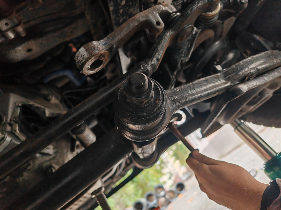 замена правого маятника — ГАЗ Соболь, 2,5 л, 2008 года | визит на ...