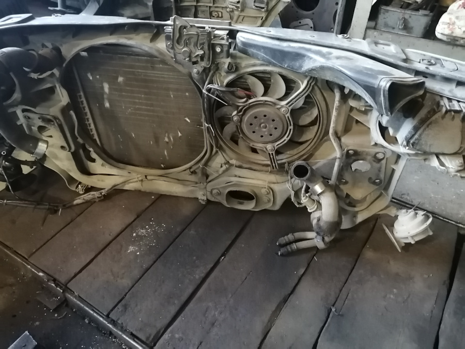 Вопрос по радиатору… — Volkswagen Passat B5, 2,8 л, 2001 года | поломка ...