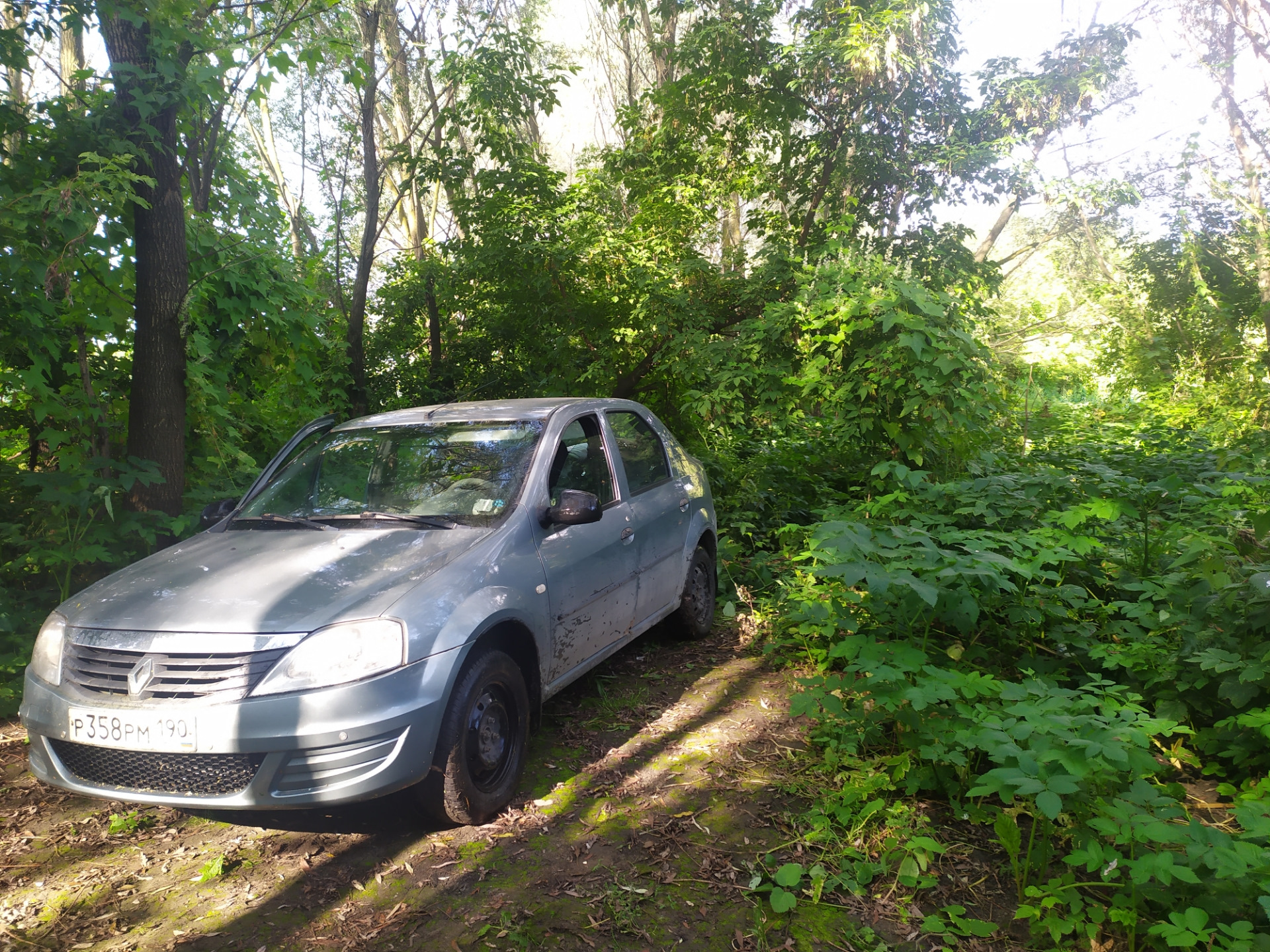 Машина глохнет на холодную . Подскажите — Renault Logan (1G), 1,4 л, 2011  года | поломка | DRIVE2