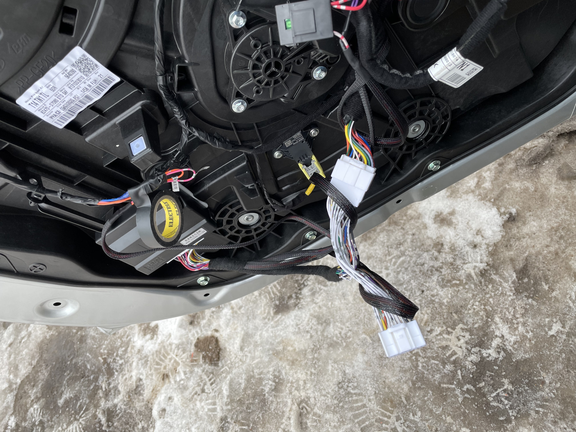 Автодоводчик стекол. — Hyundai Tucson (TL), 2 л, 2020 года | аксессуары ...