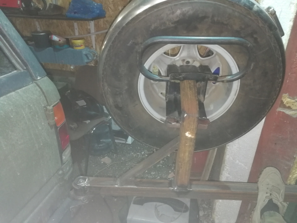 Калитка запаски. Часть 2. — Opel Frontera A Basic, 2 л, 1993 года ...