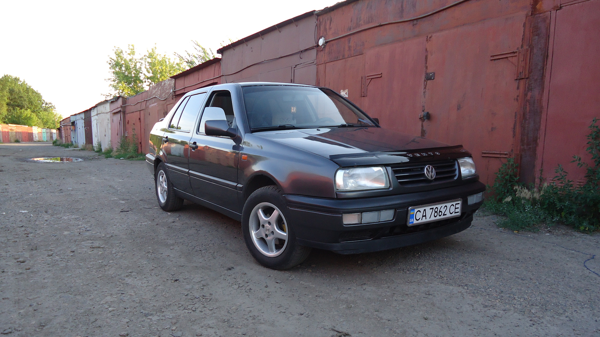 Volkswagen Vento 1.8 бензиновый 1993 | 1.8 ABS на DRIVE2