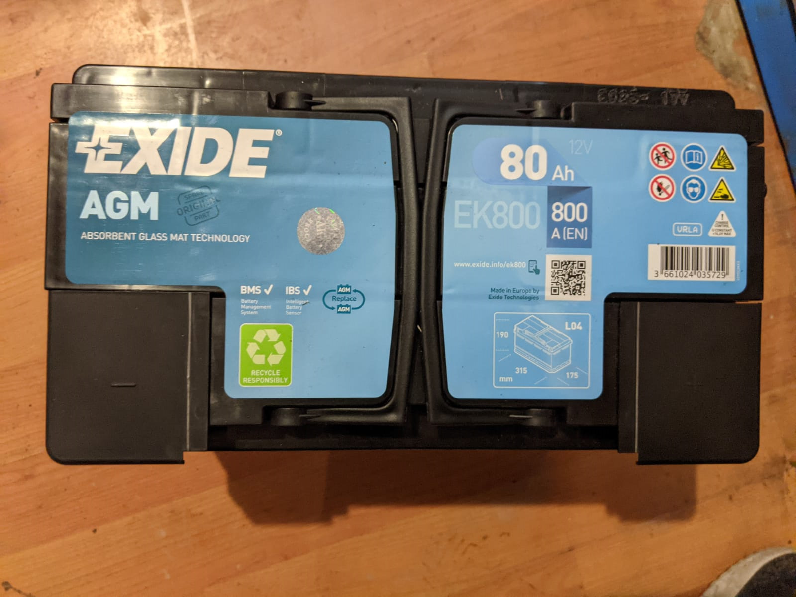 Exide ek800