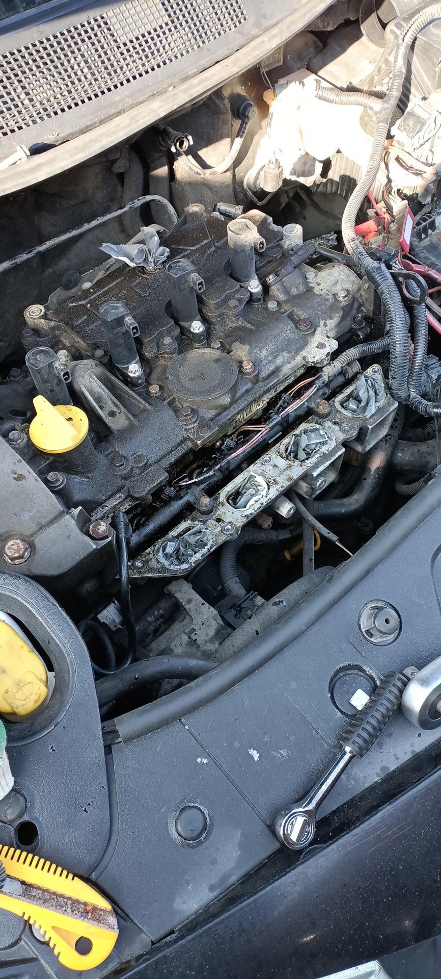 Обслуживание впускного коллектора Рено Меган 2,1600 бензин. — Renault ...
