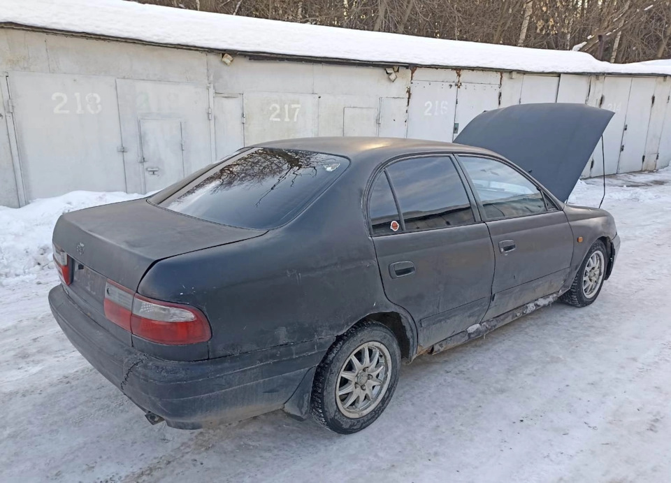 Фото в бортжурнале Toyota Carina E