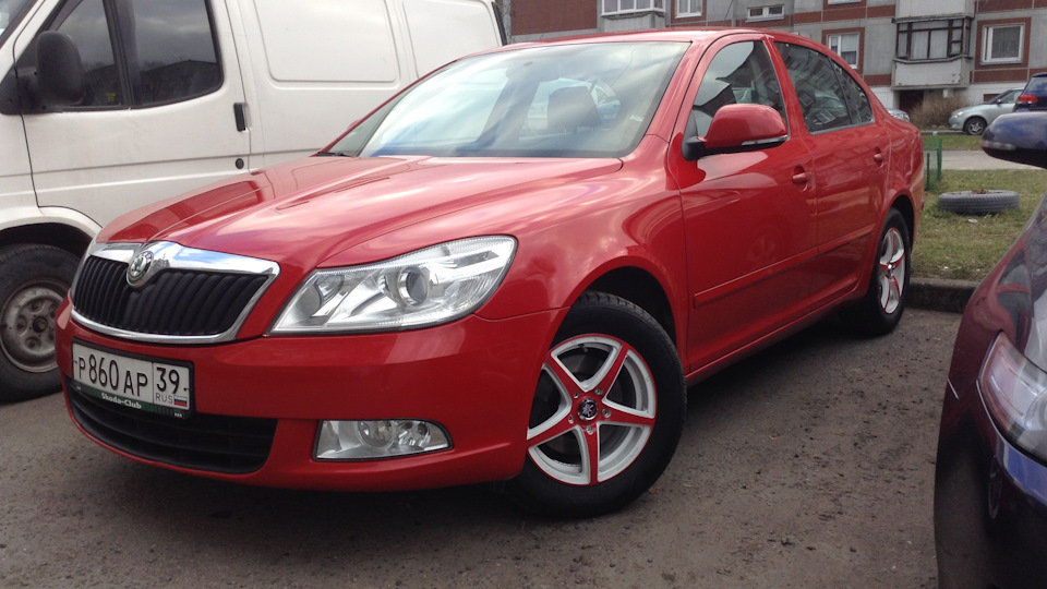 Замена резинок щёток лобового стекла (дворников) — Skoda Octavia A5 Mk2 ...