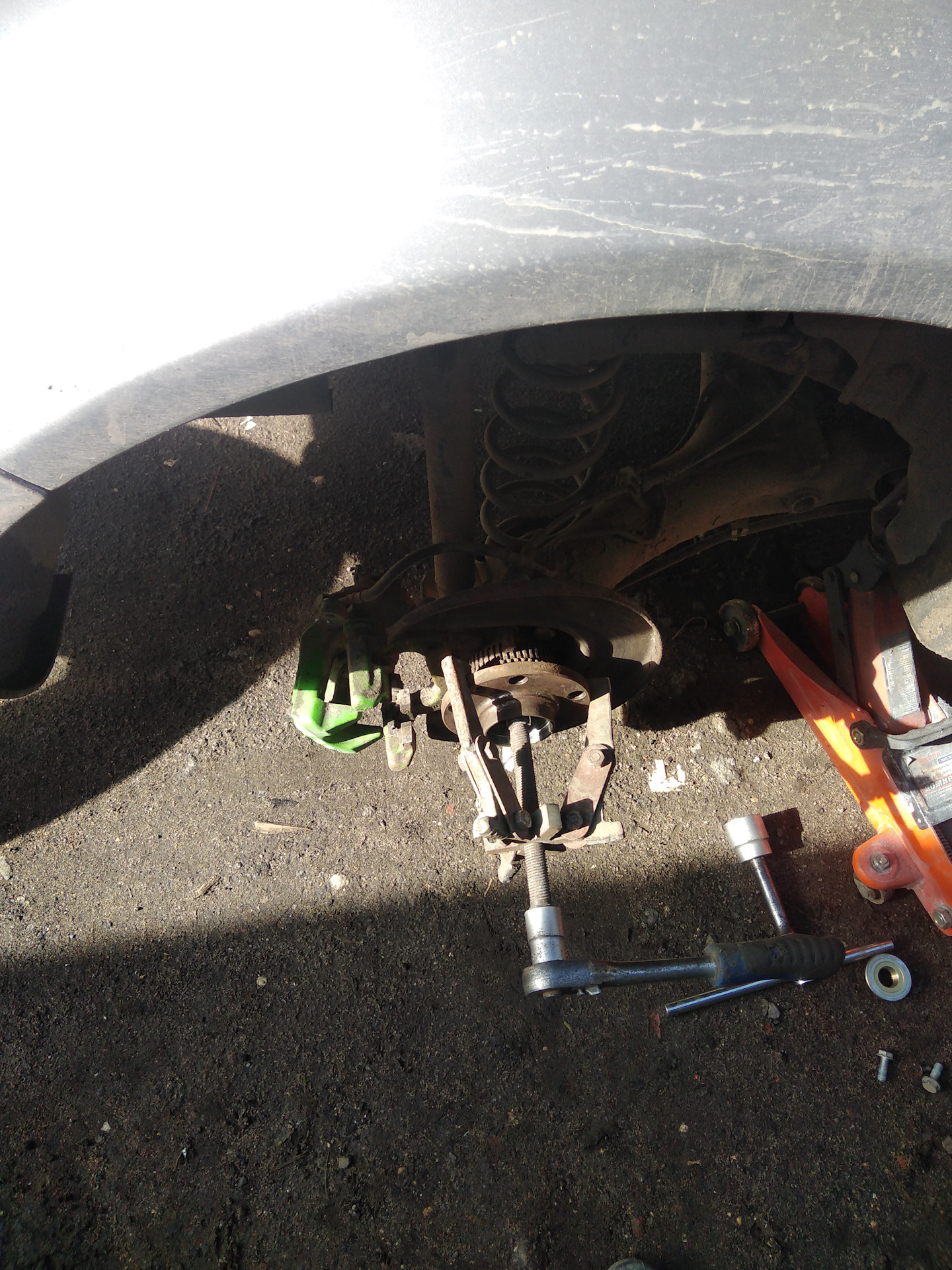 Как поменять плавающий сайлентблок на мерседес w210 - 88 фото