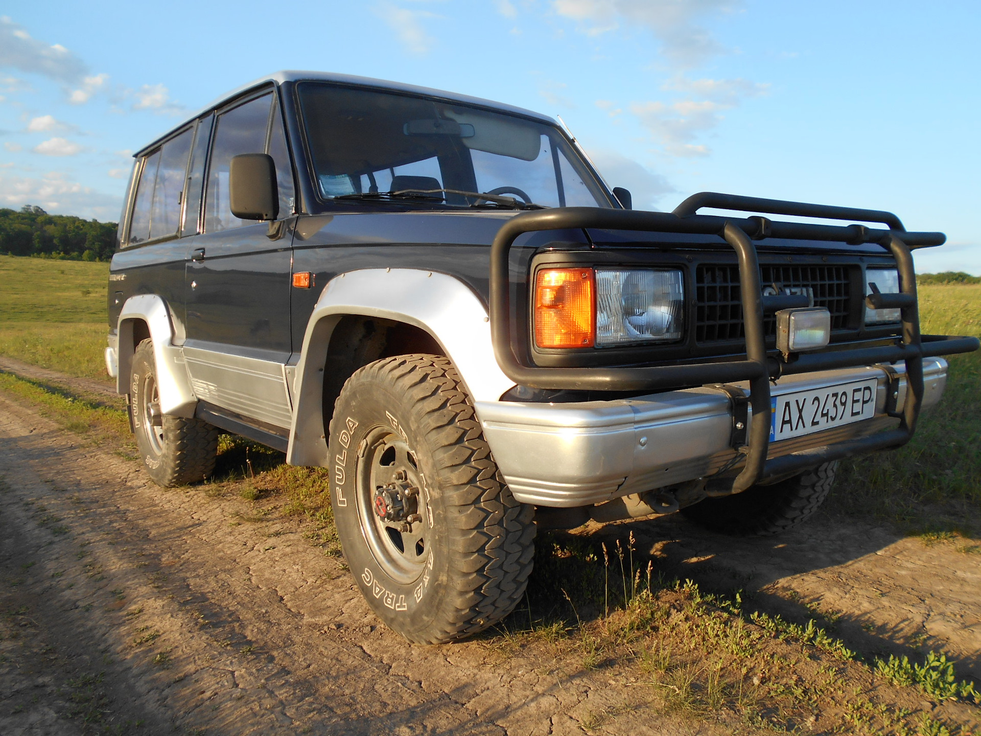 Трупер. Isuzu Trooper 1981. Исузу Троопер 2.6.