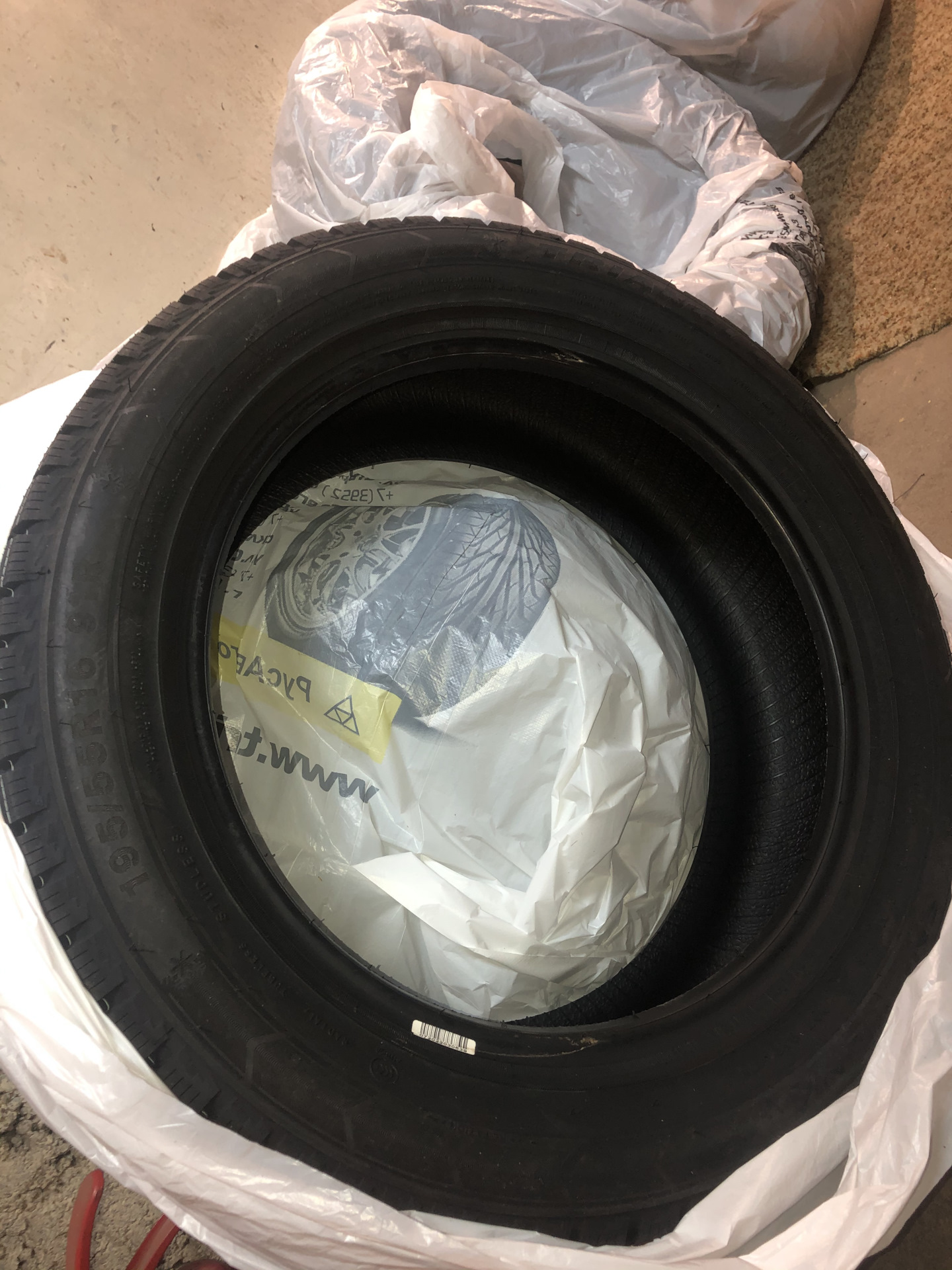 Запасное колесо r16. Продам Pirelli Cinturato p7 205/50 r17 89v.