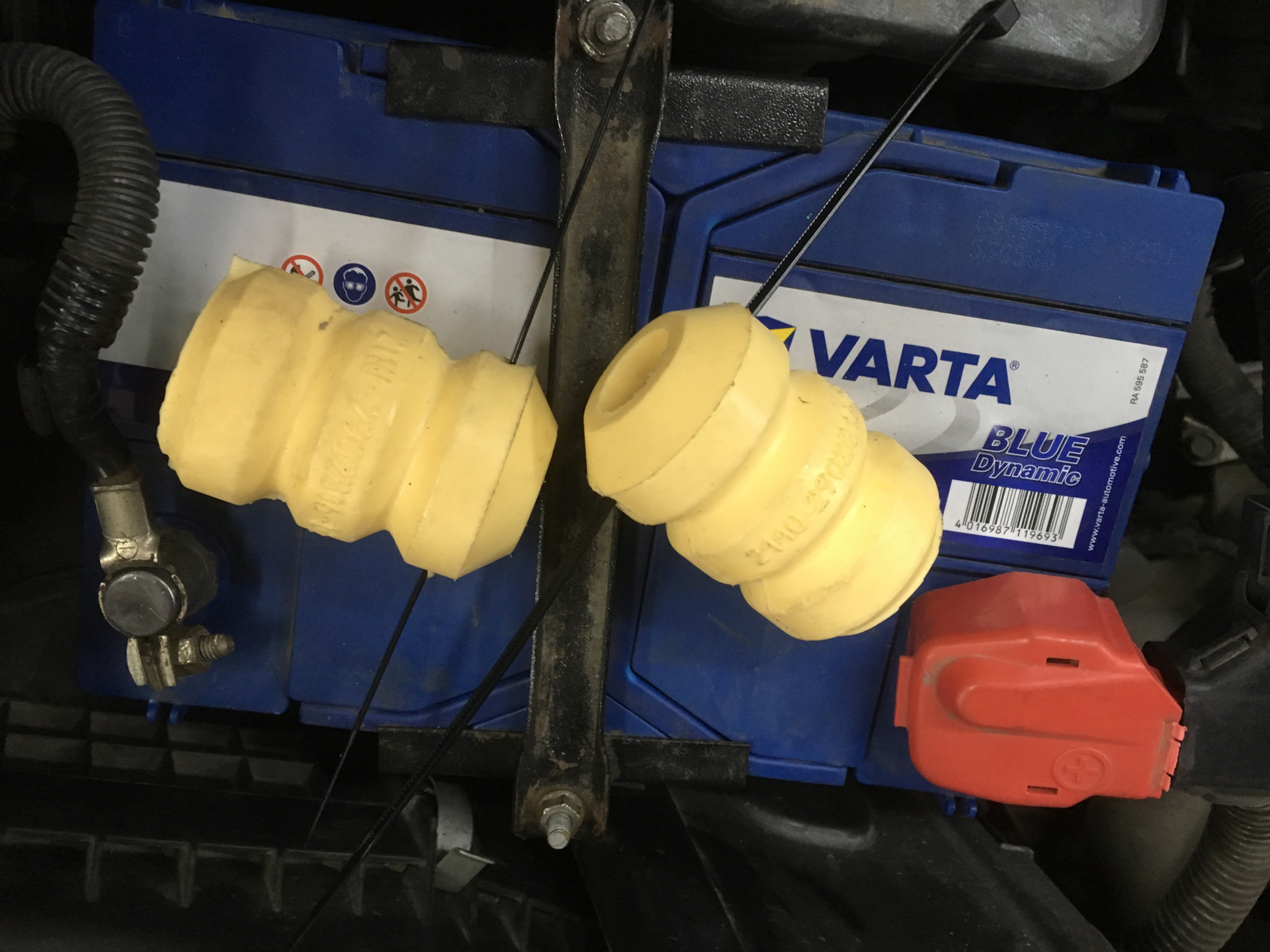 Замена стёкол фар + бронь + устранение провисания переднего бампера ...