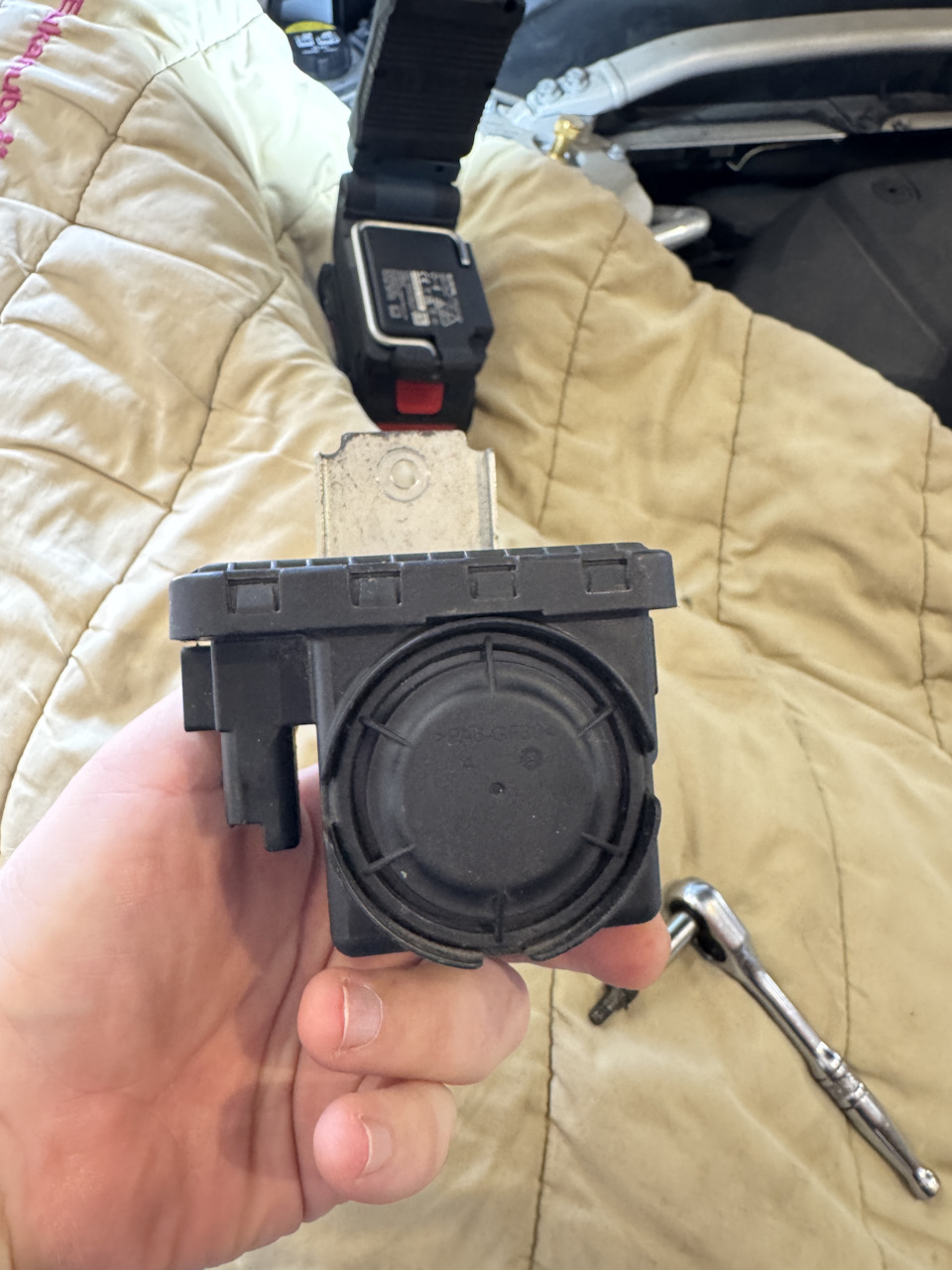 Блок с другой стороны — Volvo XC90 (2G)