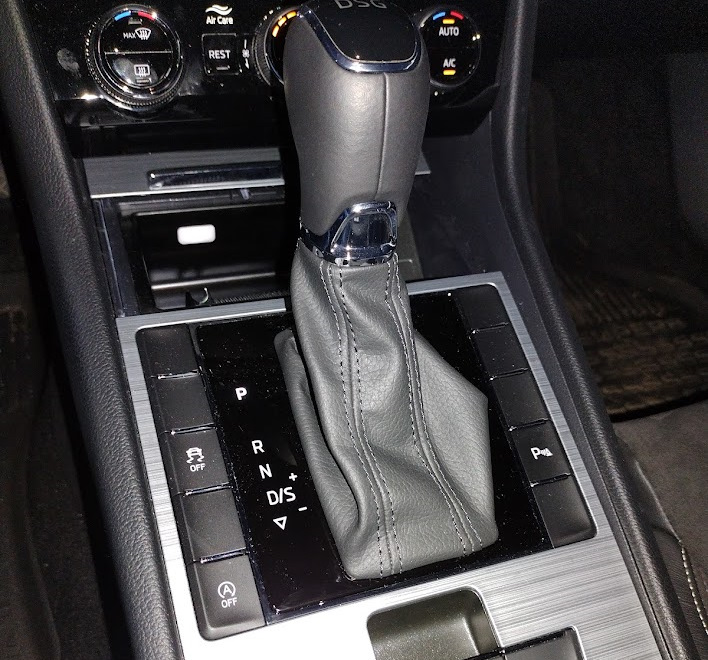 Superb 3 FL — как снять кожух ручки КПП? — Skoda Superb Mk3, 2 л, 2020 ...