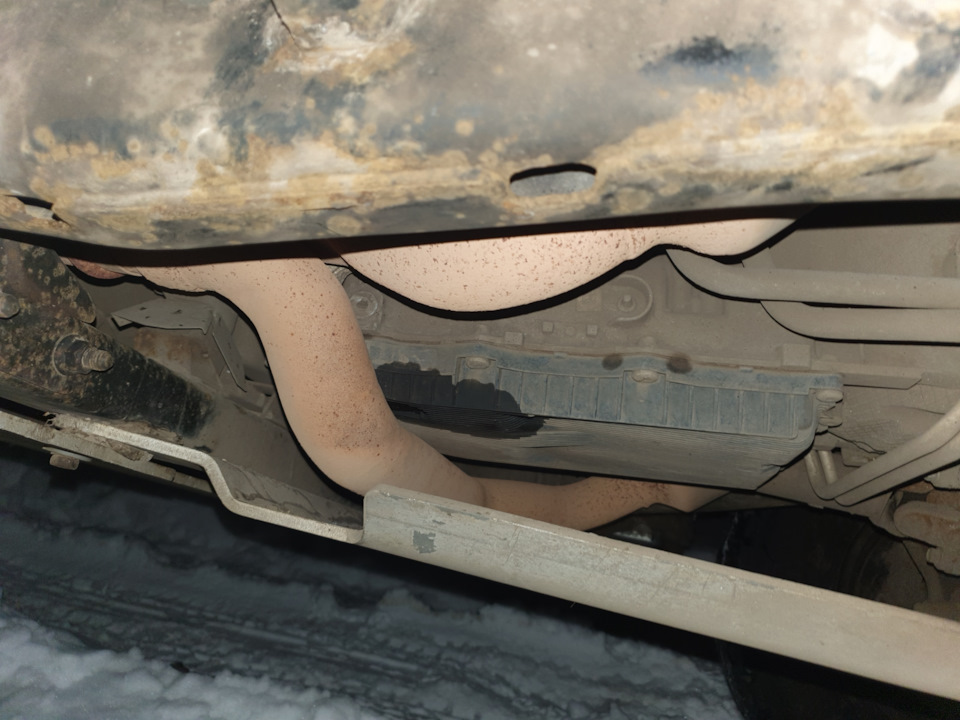 явно еще потеет, но скоро может и потечь — Dodge Ram