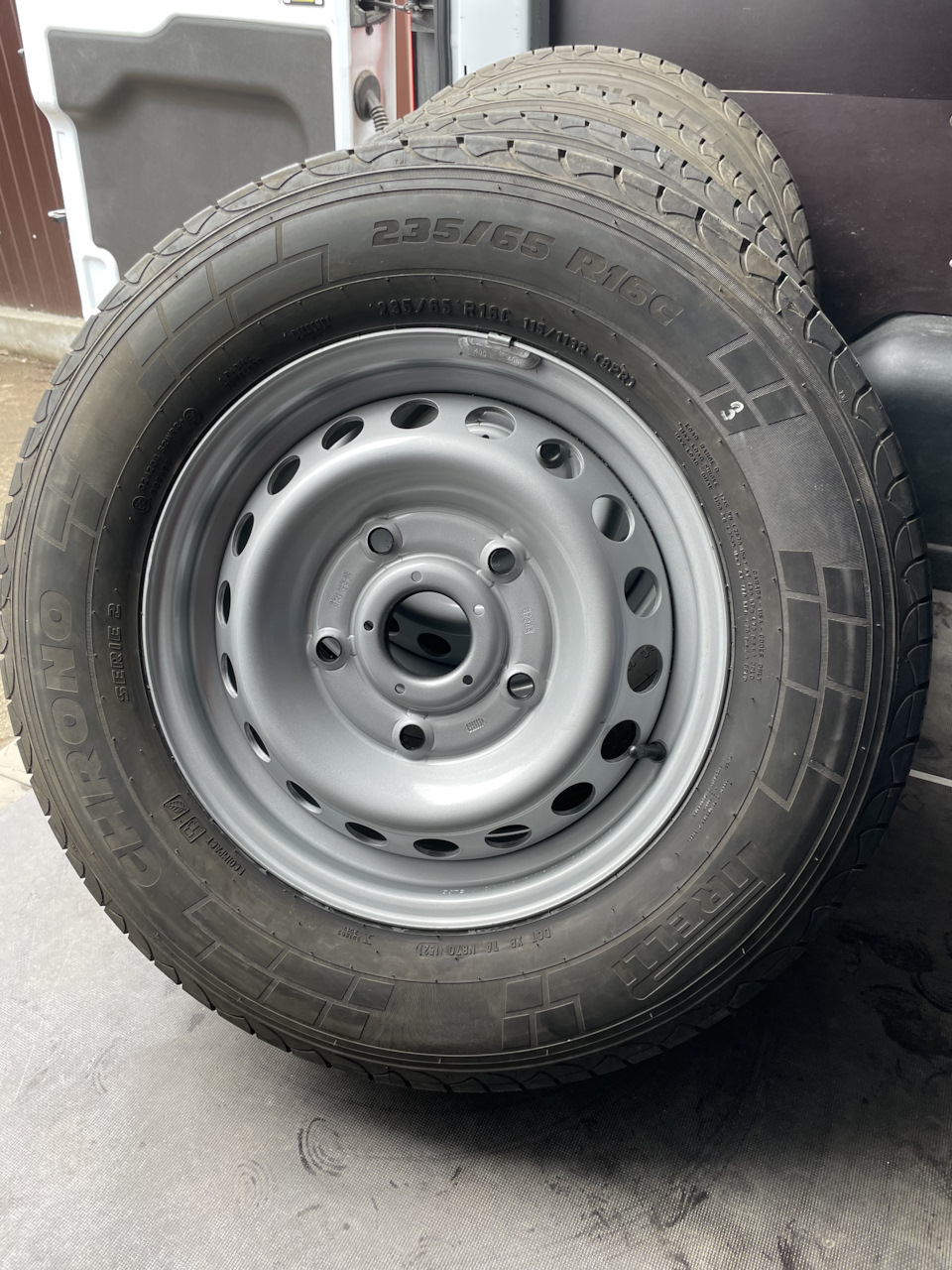 Летние колёса, штамповки Accuride — Ford Transit (8G), 2,2 л, 2021 года ...