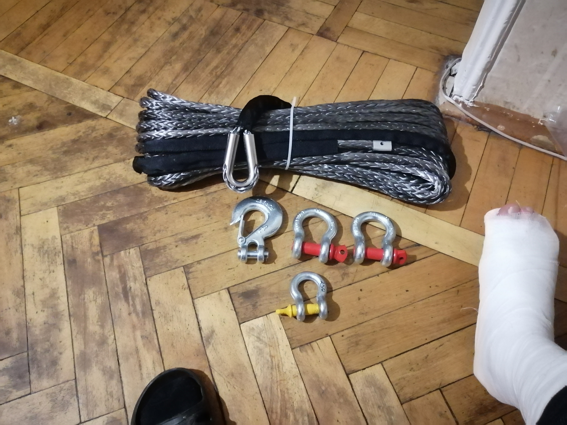 докупил кевларовый трос, шакалов и крюк к моей лебедки — Nissan Terrano ...