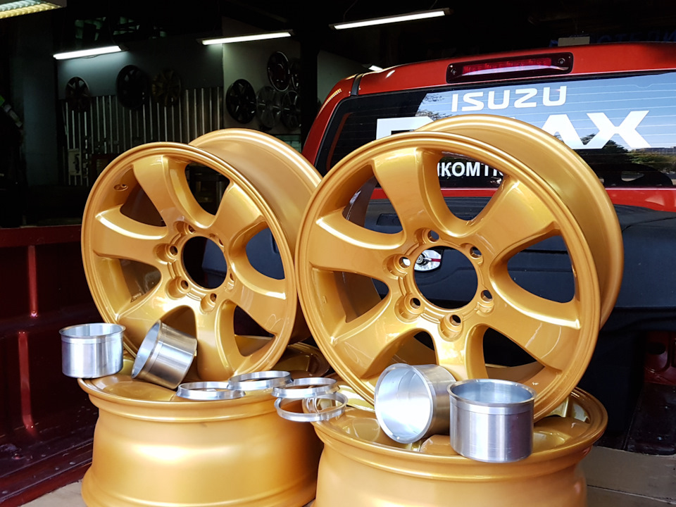 Фото в бортжурнале Isuzu D-Max (1G)