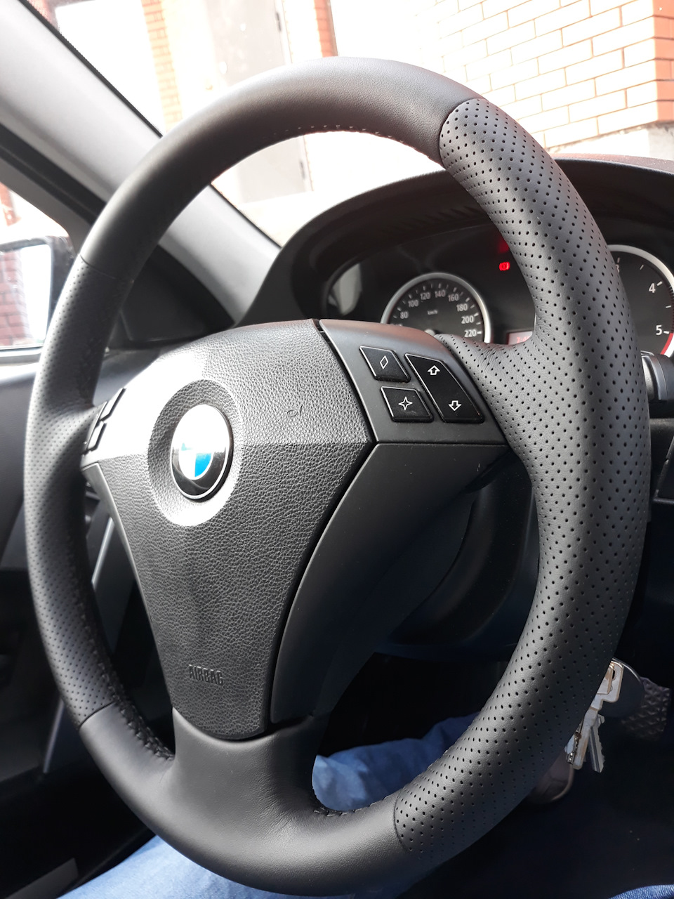 Перешив руля — BMW 5 series (E60), 3 л, 2006 года | стайлинг | DRIVE2