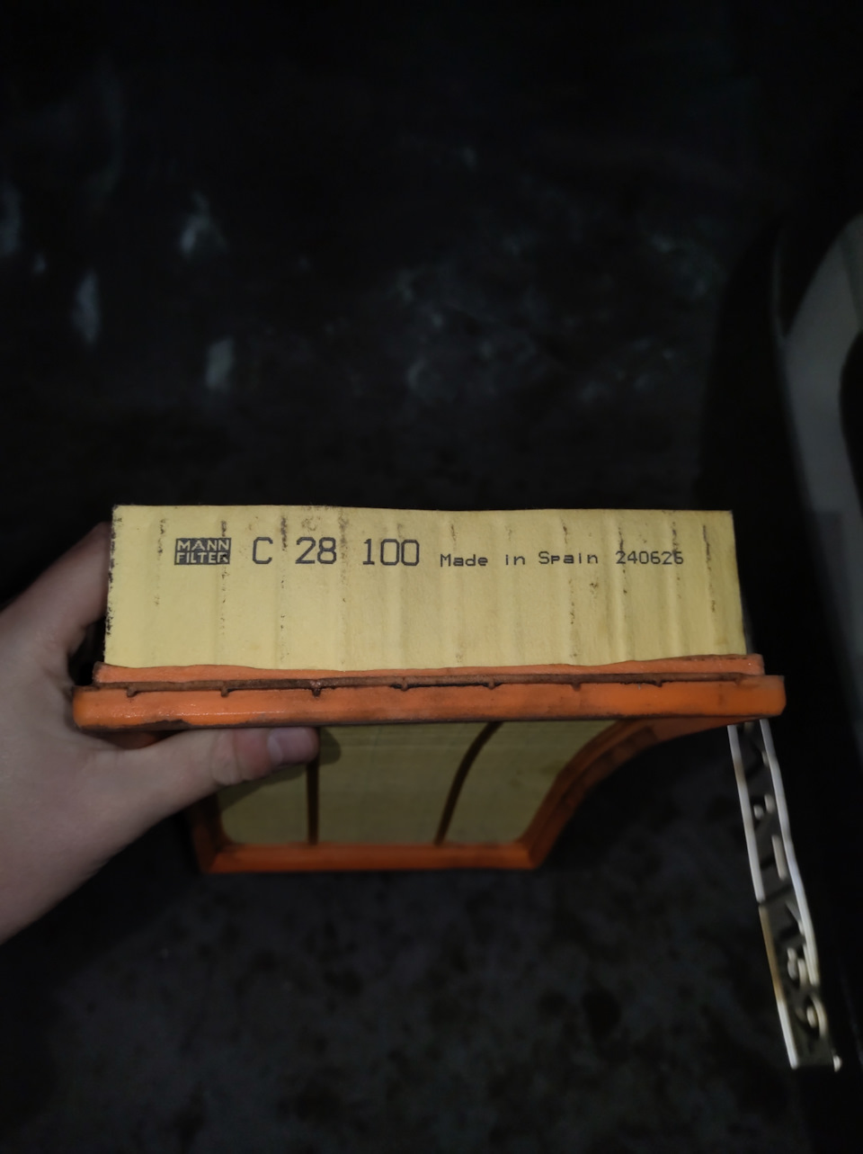 Состояние воздушного фильтра после 10 000 км — Ford Transit (6G)