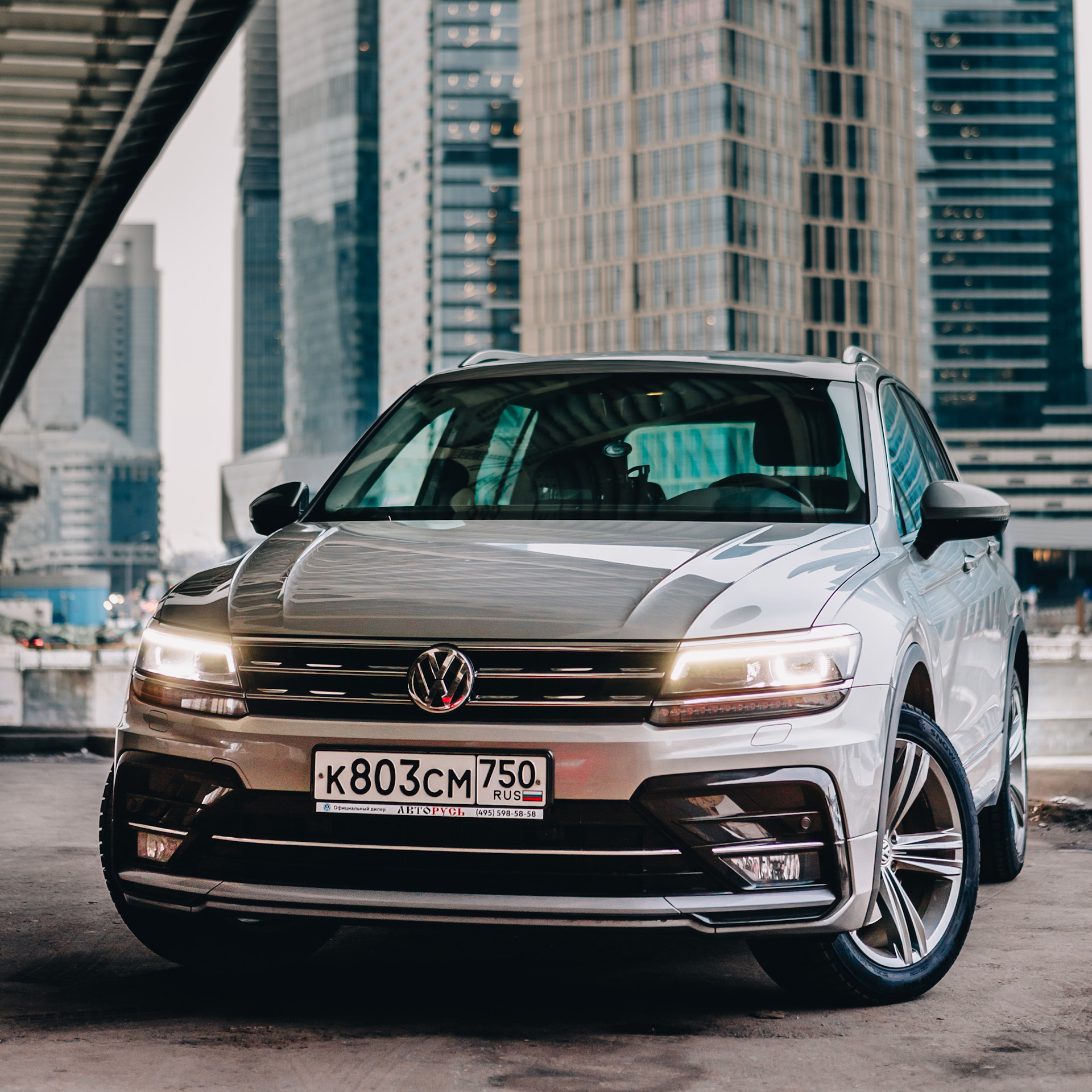 VW Tiguan Sportline. Тигуан 2 спортлайн. VW Tiguan 2 VW Tiguan Sportline. Тигуан спортлайн 2019.