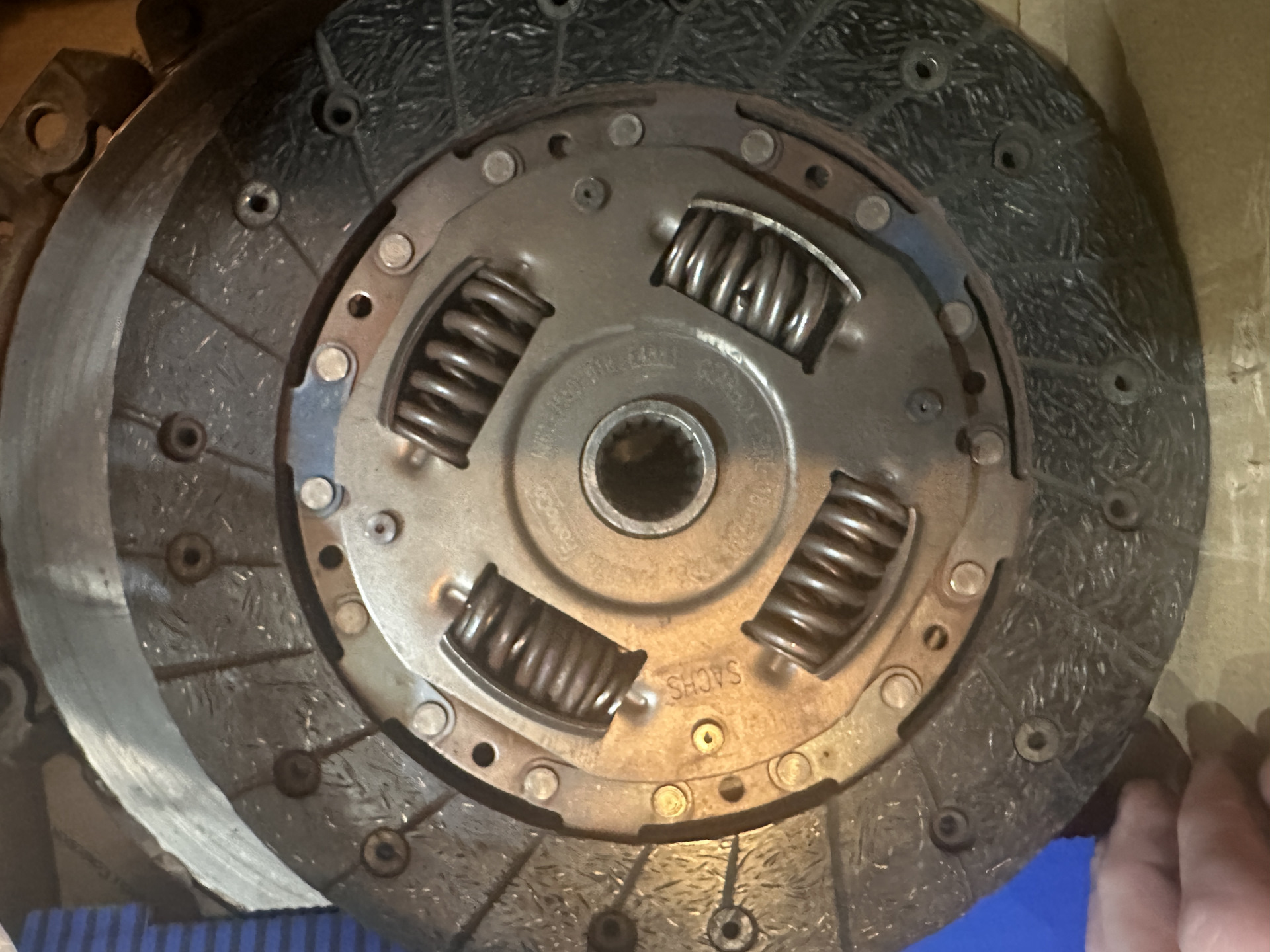 Замена сцепления Форд фокус 3 — Ford Focus III Hatchback, 1,6 л, 2012 ...